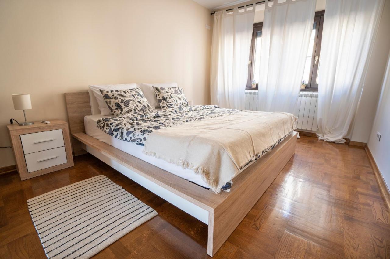 Desire, City Center Apartment Terazije Bělehrad Exteriér fotografie